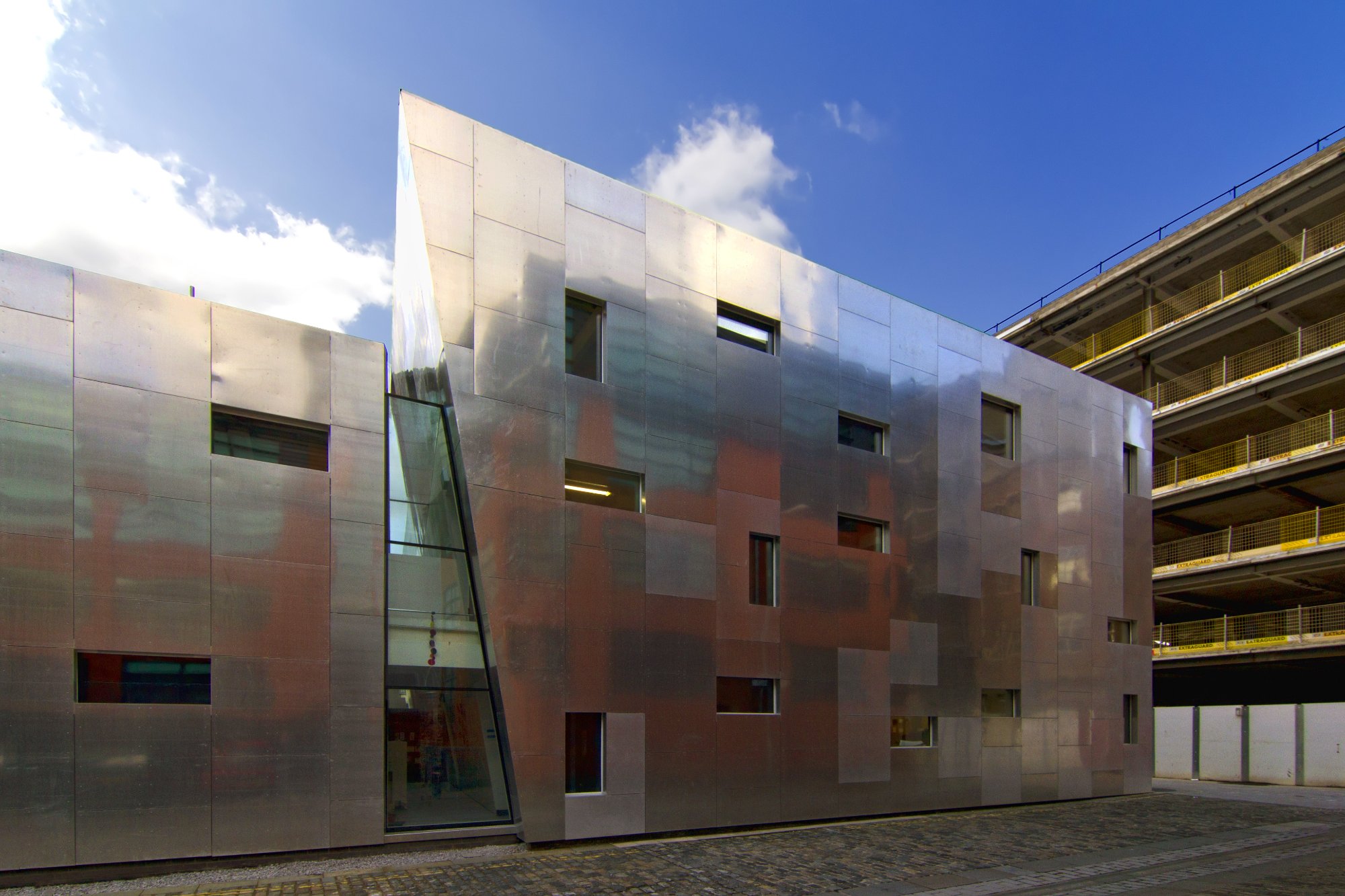 Rear showing glass slice