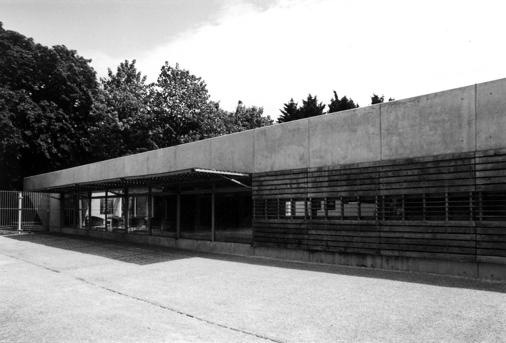 Long elevation with timber and concrete